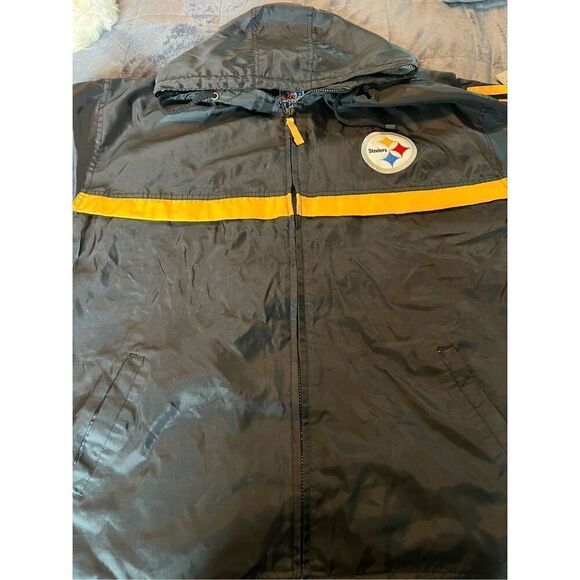 ‎Men’s Steelers windbreaker ￼ - Picture 1 of 7